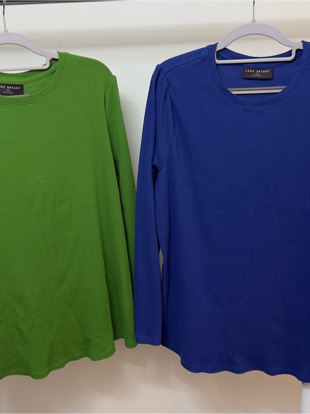 Lot of 2 Lane Bryant Size 14/16 Long Sleeve Ribbed Tops Green & Blue